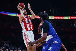 Giedraičio įkvėpta "Crvena Zvezda" iškovojo pirmą pergalę, Grigonis ir PAO – Supertaurės finale